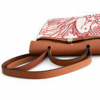 Hermers' popular herbag 31cm is designed to be inspired by saddle bags. The body of the bag is made of canvas, and the inseam, shoulder straps and handle are made of leather. The appearance is very si