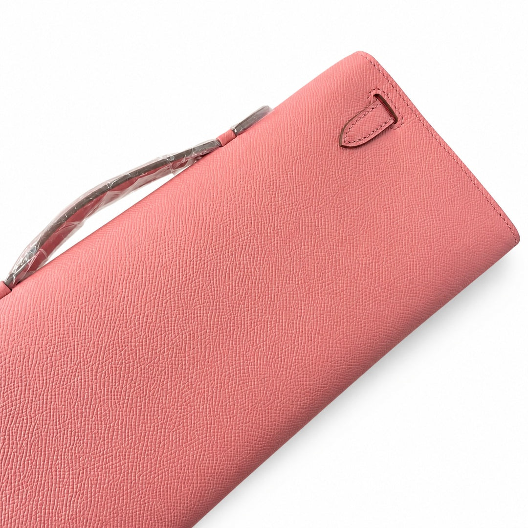Kelly cut 31 clutch epsom milkshake powder silver buckle in stock