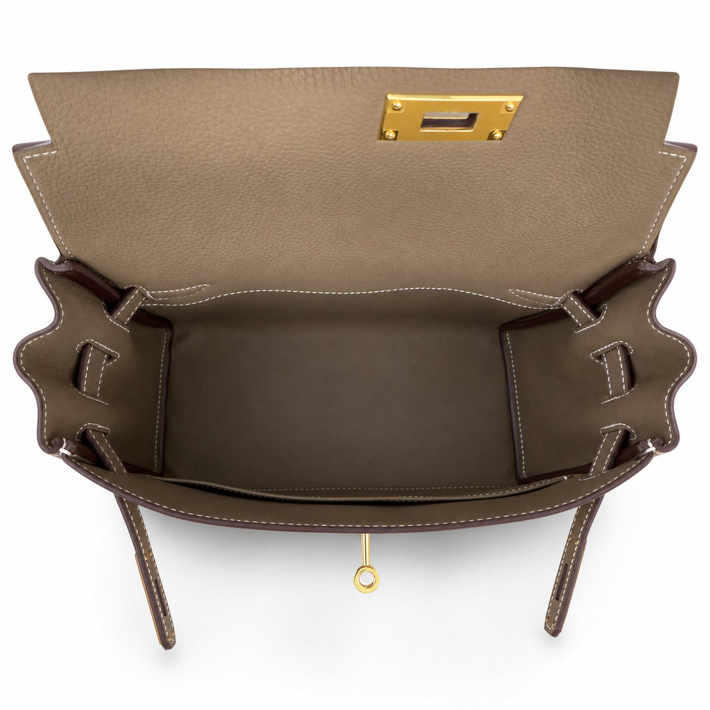 🆕 In stock Kelly Messenger messenger bag for men and women, elephant gray gold buckle, imported leather, all-steel hand-waxed thread, the highest cost-effectiveness on the Internet. The classic combin