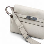 🆕 Available in stock: kelly messenger messenger bag for men and women, milkshake silver buckle, imported leather, all-steel hand-waxed thread, the highest cost-effectiveness on the Internet. The class