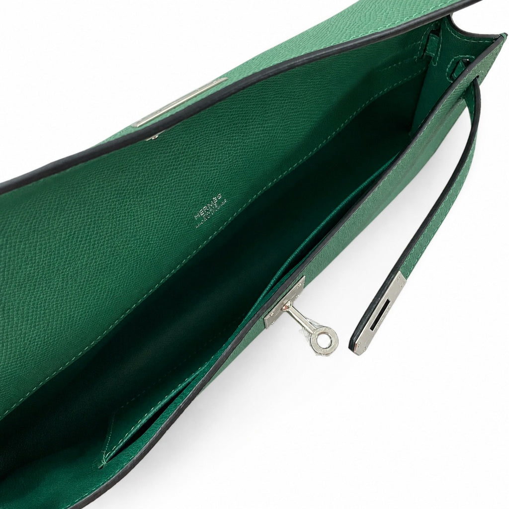Kelly cut 31 clutch epsom malachite green silver buckle in stock